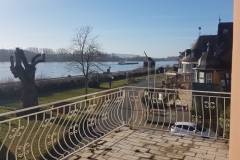 K-Balkon-Rheinblick-